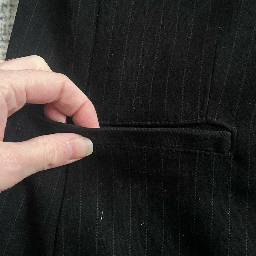 Vtg Y2K Fashion Bug Black White Pinstriped Fitted Long Suit Blazer Soft Jacket S